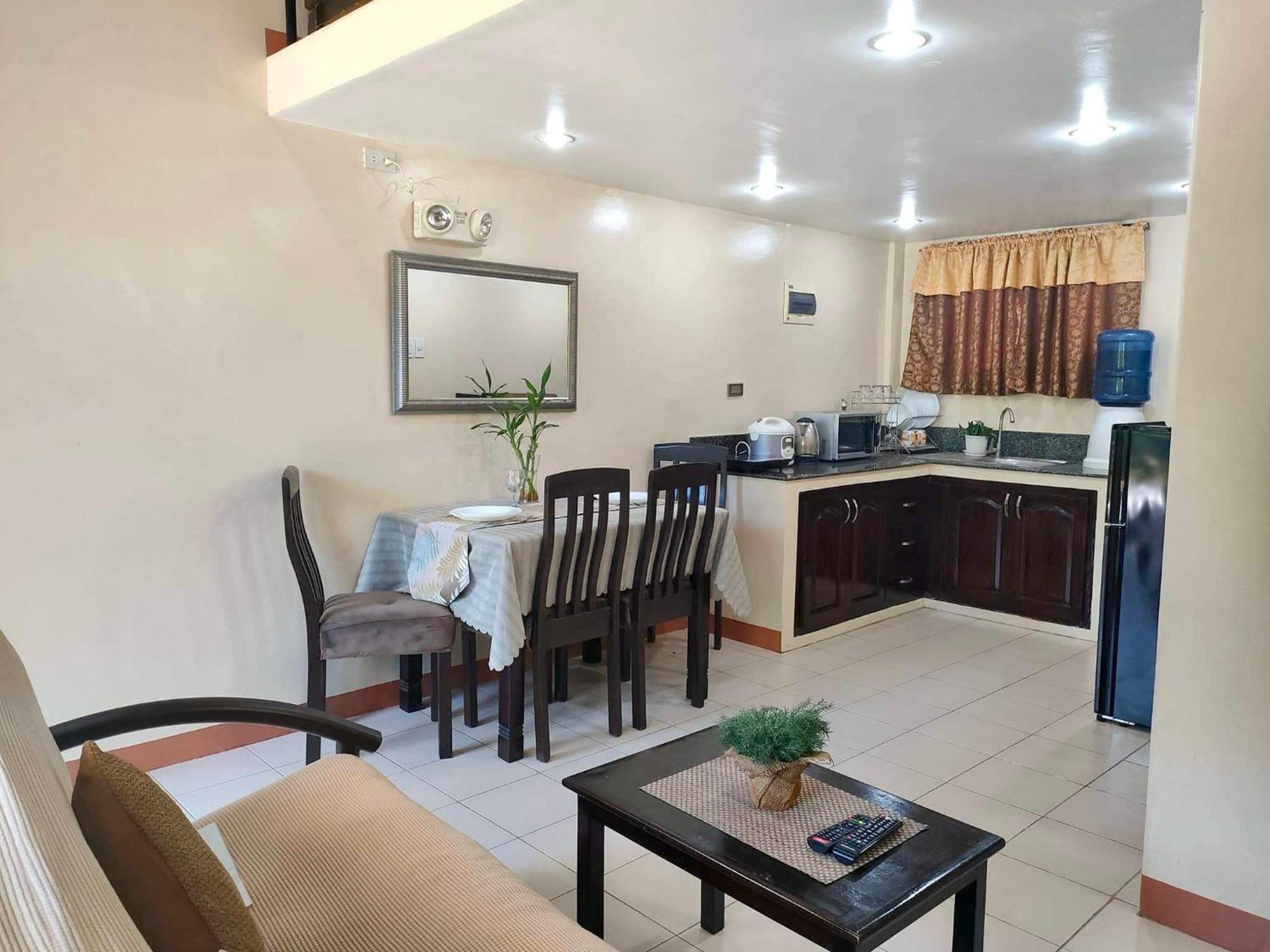 Pal-Watson Apartments Île de Mactan Extérieur photo