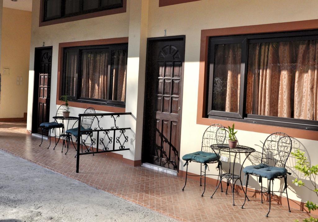 Pal-Watson Apartments Île de Mactan Chambre photo